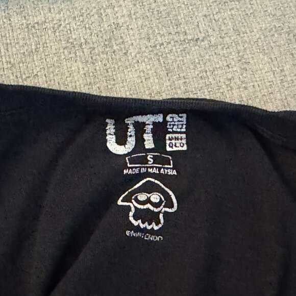 UNIQLO x UT x Nintendo Splatoon Octoling Ink Splatter T-Shirt/Black Multi, Small - Picture 6 of 8